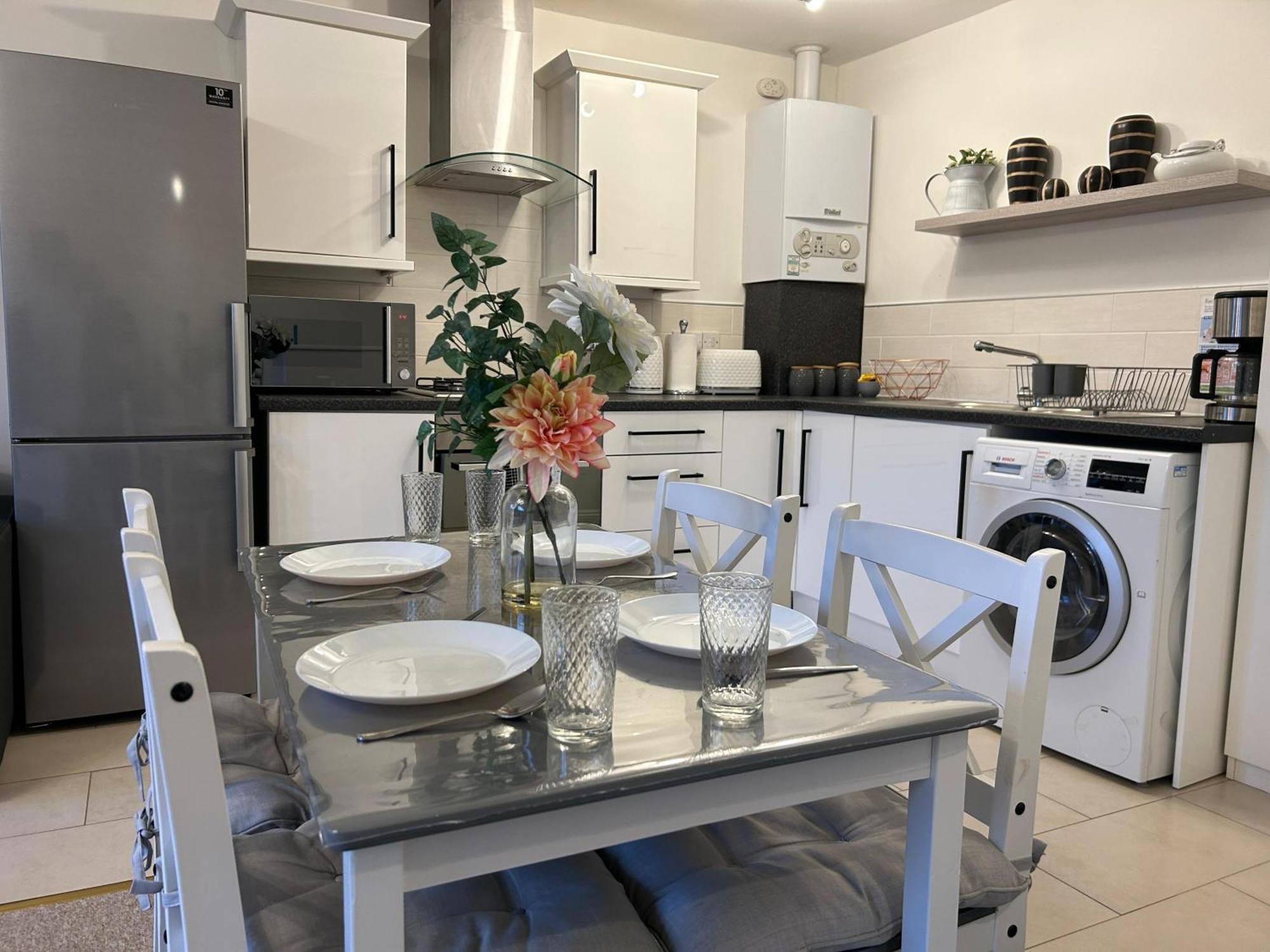 Lovely Serviced Apartment, Free Parking, Oxford Exterior photo